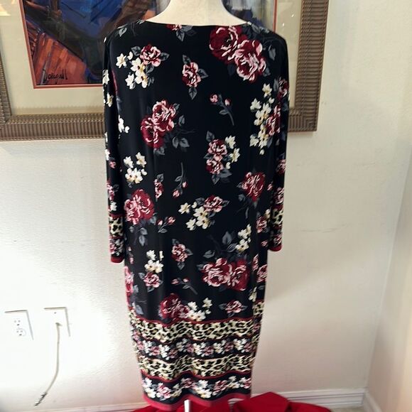 Chico’s Floral Black and Red Dress Size 2 (Large) - Picture 10 of 12